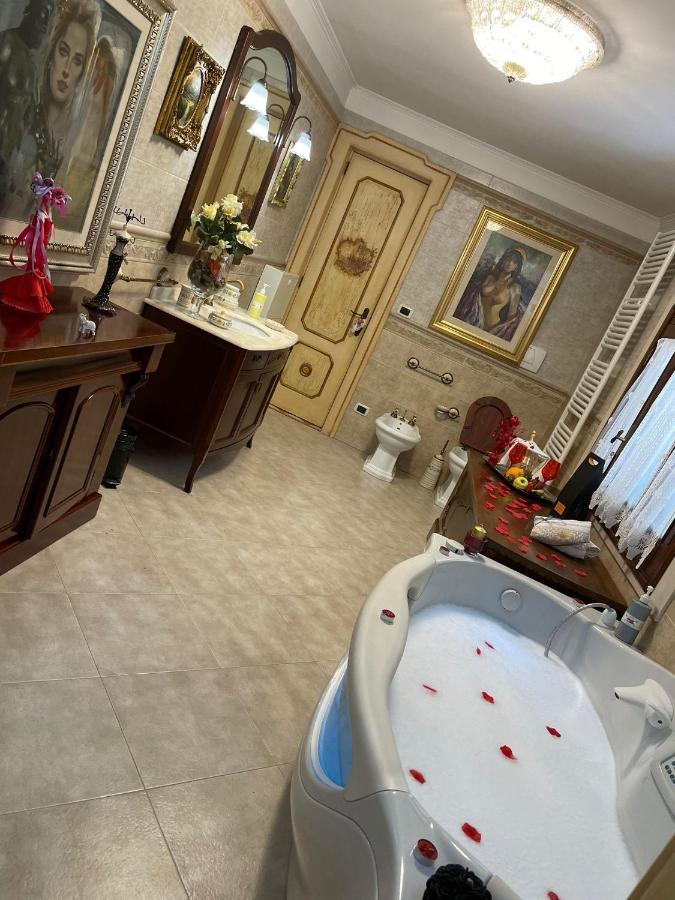 Regina Suite Brindisi Exterior foto